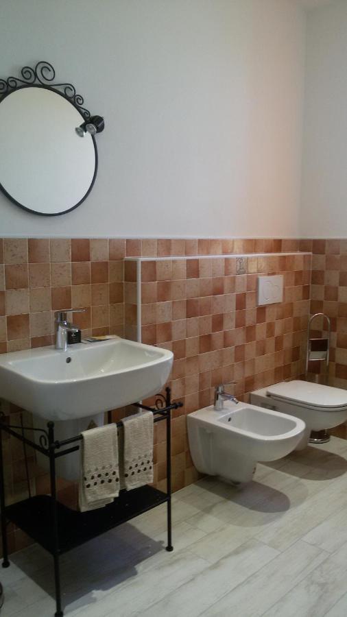 B&B A Casa Di Eleonora Villafranca di Verona Bagian luar foto