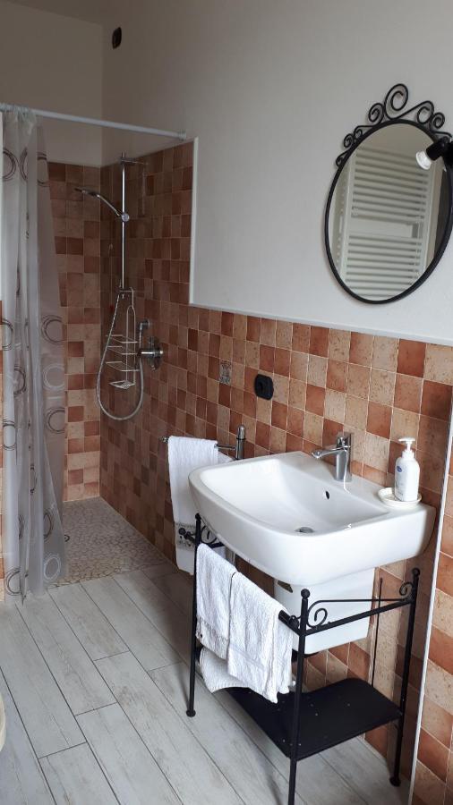 B&B A Casa Di Eleonora Villafranca di Verona Bagian luar foto