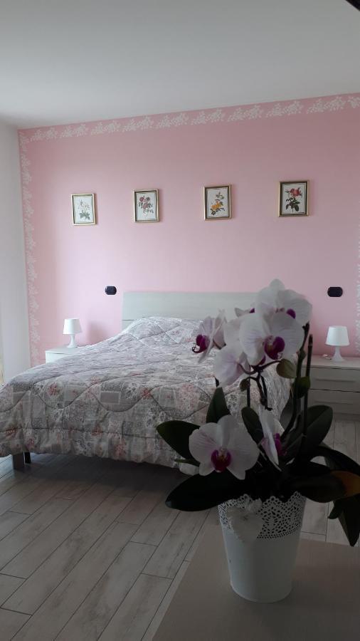 B&B A Casa Di Eleonora Villafranca di Verona Bagian luar foto