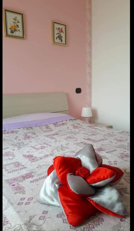 B&B A Casa Di Eleonora Villafranca di Verona Bagian luar foto
