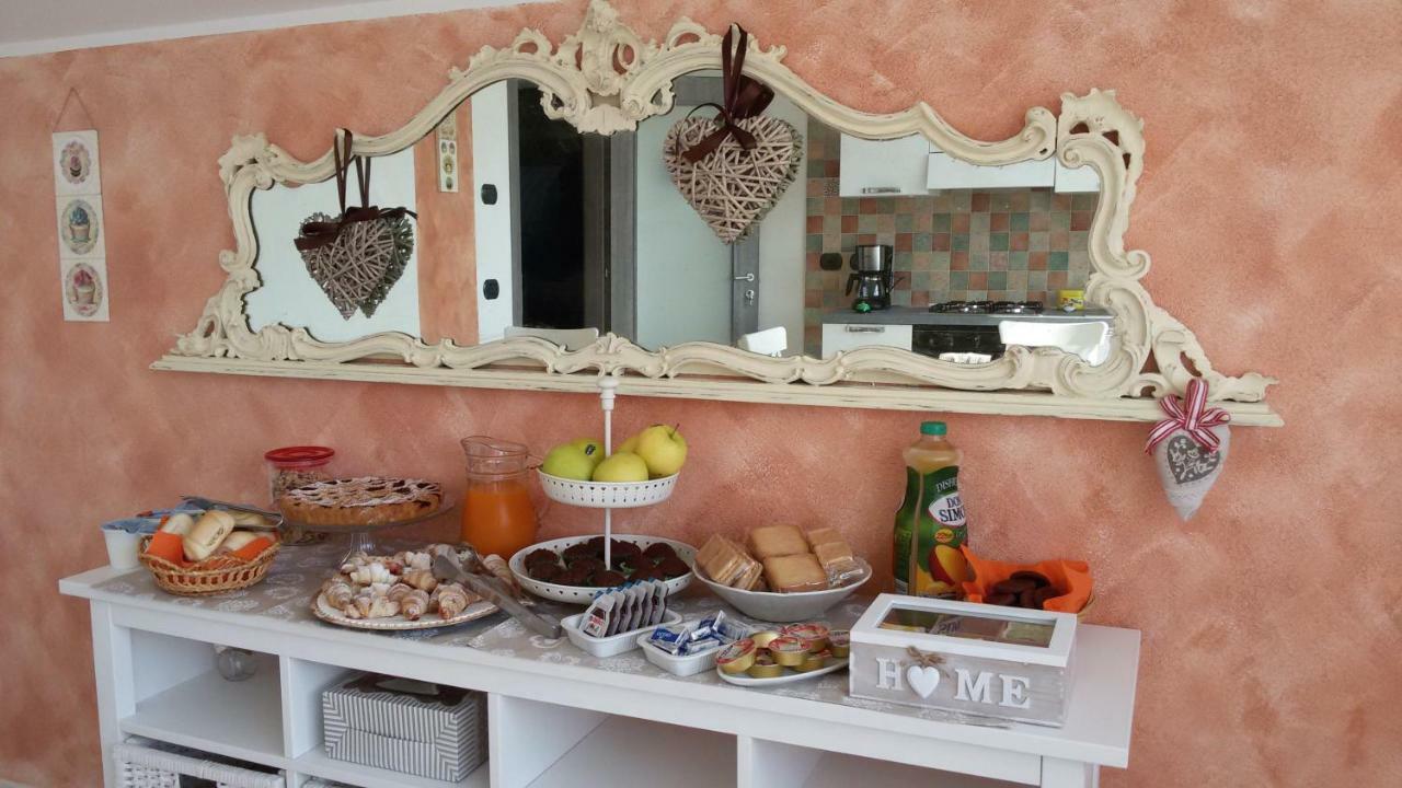 B&B A Casa Di Eleonora Villafranca di Verona Bagian luar foto