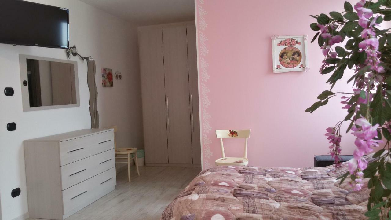 B&B A Casa Di Eleonora Villafranca di Verona Bagian luar foto